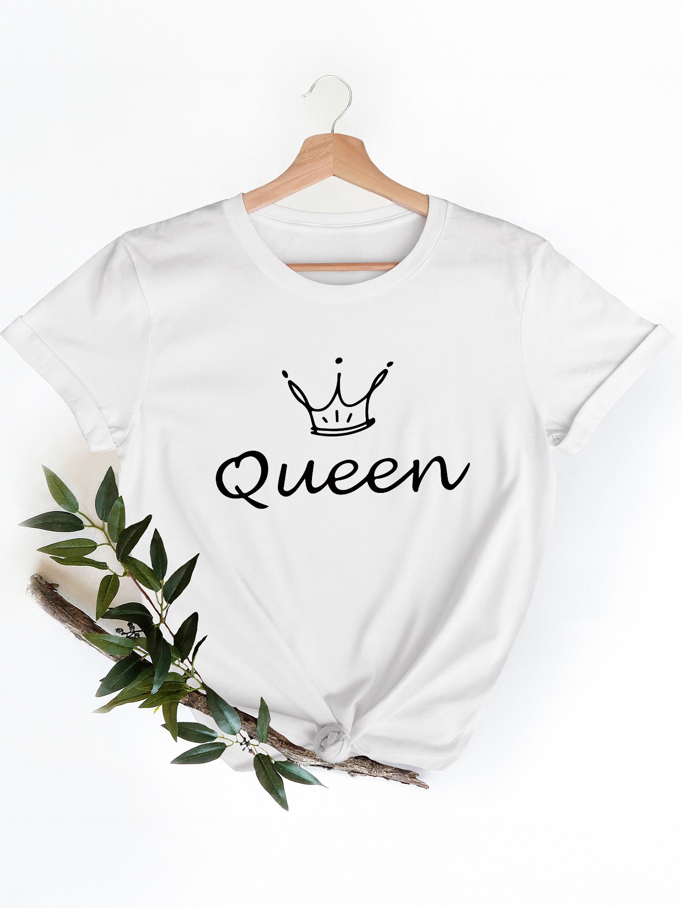 Women'S White T-Shirt Featurin - Queen Street Fashion ulasan dan harga